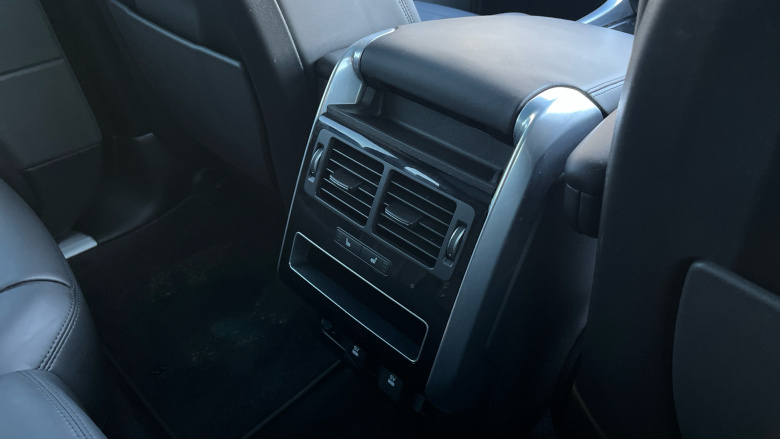 Land Rover Range Rover Sport 3.0 D300 HSE Dynamic Black 5dr Auto Diesel Estate